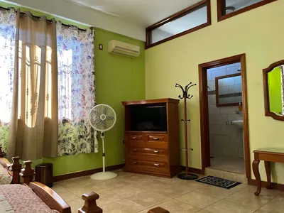 Habitación del hotel (3)