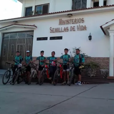 Huéspedes en el hotel (5)