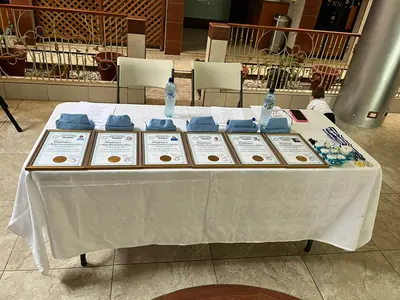 Salón con mobiliario para actividad de enfermería (2)